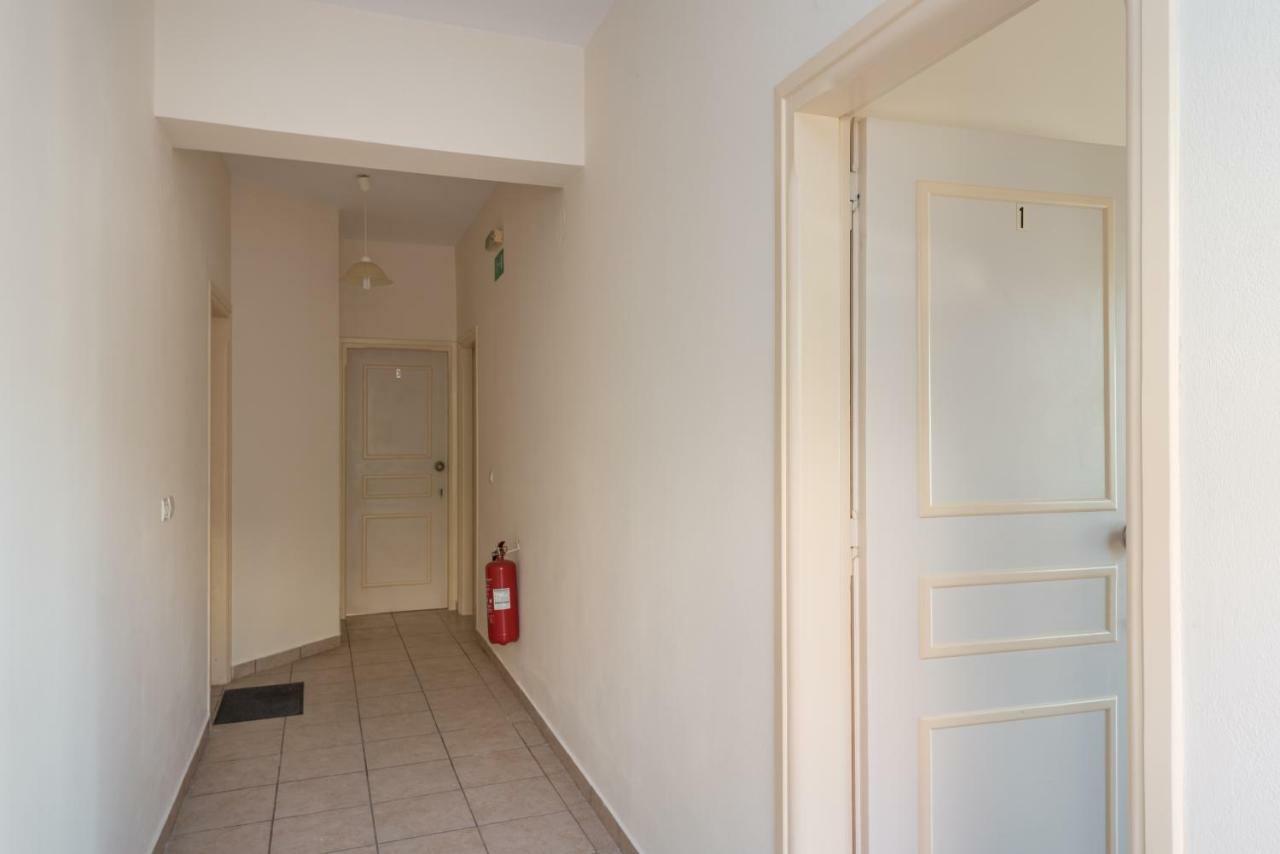 Golden Beach Hill Apartments Kato Daratso Exterior photo